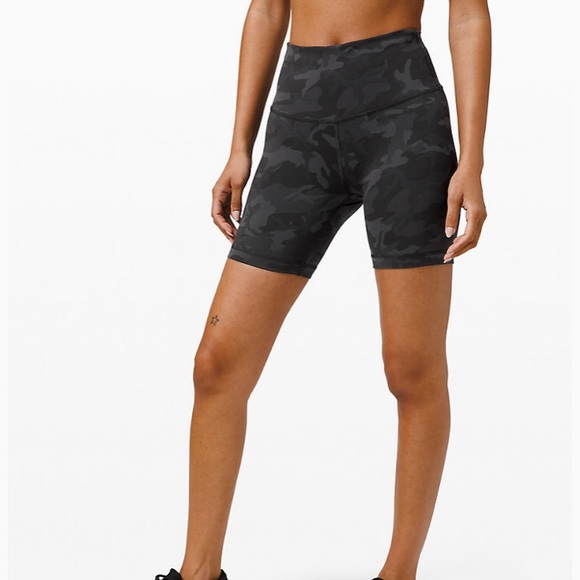 🍋 LULULEMON Wunder Train High Rise Short 6” SZ 8 - Picture 1 of 8